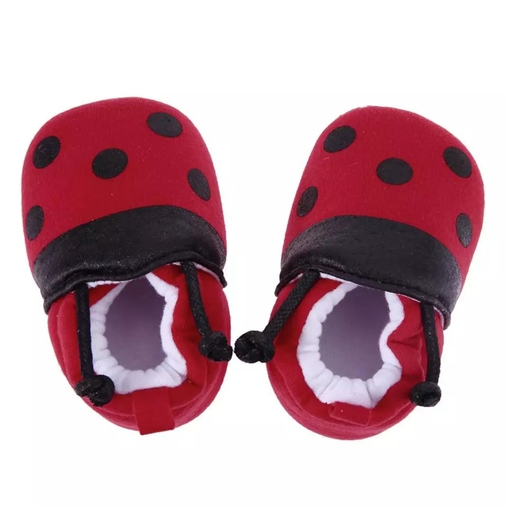 Baby Shoes Red Ladybug. Size 3 to 6 mo